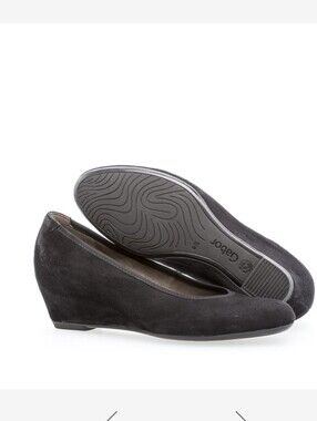 GABOR DRESSY PUMP WEDGE Nubuck Leather Sz. 9.5US 7UK Black  EUC Comfort
